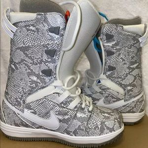 Women’s snowboard boots Nike Vapen 6.5
